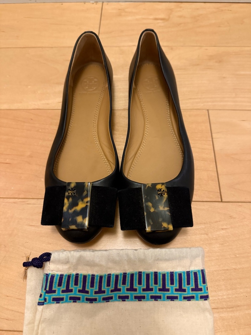 Tory Burch Black Chase Ballet Flats size 6.5